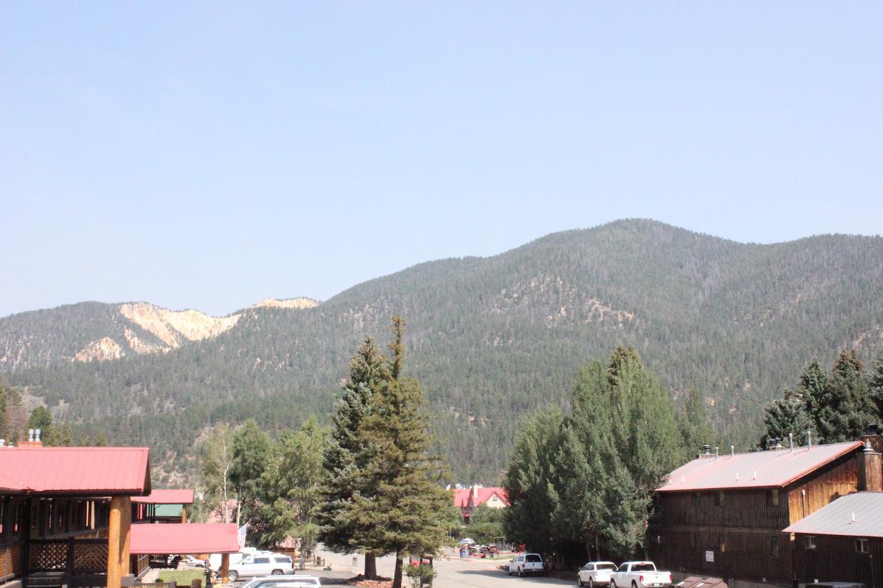 Copper King Lodge Red River Eksteriør bilde